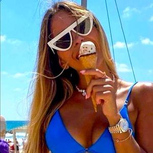 Fendi Cat Eye Retro Sunglasses